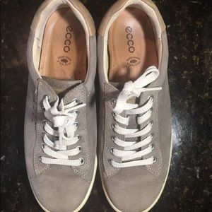 Leather Ecco tennis shoes